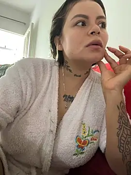 Snapshot of ivanna_rivera chatting on October 2025 03:21:01 PM ivanna rivera online show from October 2025 03:21:01 PM