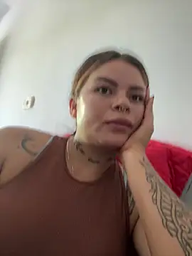 Snapshot of ivanna_rivera chatting on October 2025 06:16:02 PM ivanna rivera online show from October 2025 06:16:02 PM