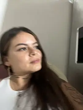 Snapshot of ivanna_rivera chatting on October 2025 12:42:01 AM ivanna rivera online show from October 2025 12:42:01 AM