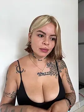 ivanna rivera online show from May 2026 06:15:02 PM