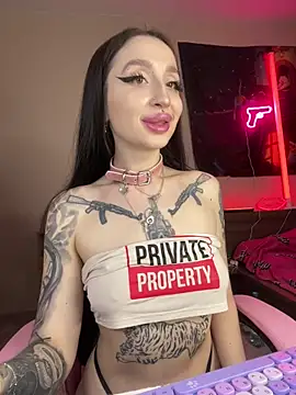 Molly  Moon online show from March 2026 02:44:01 AM