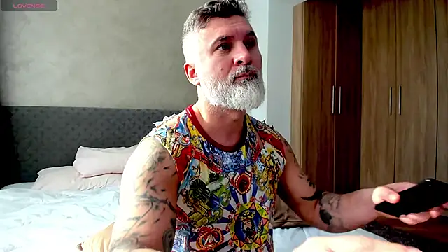 BlowMyXXL online show from February 2025 12:44:02 PM