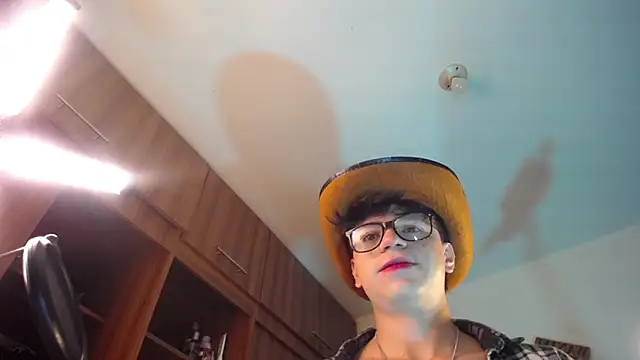 Snapshot of marckalexis chatting on October 2025 10:58:02 AM marckalexis online show from October 2025 10:58:02 AM