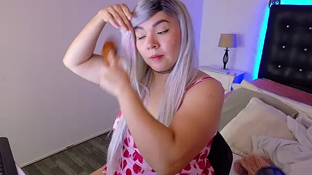 Cuckold lover69 online show from December 2024 04:01:02 AM