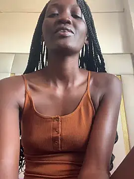 Fanclubbbbb online show from February 2025 10:48:01 AM