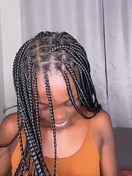 Fanclubbbbb online show from February 2025 11:11:02 PM