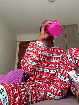 Fanclubbbbb online show from February 2026 07:31:01 AM