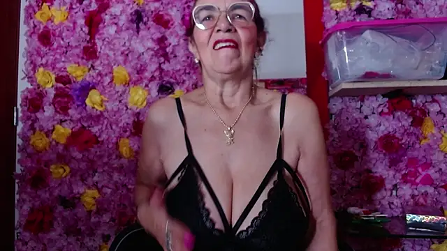 agatha ross26 online show from January 2025 11:39:02 AM