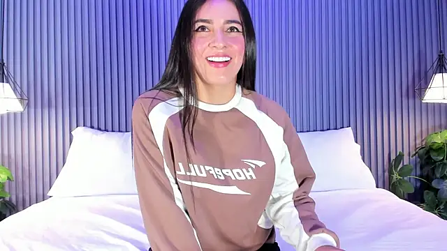 MaluDiaz online show from December 2025 05:08:02 PM