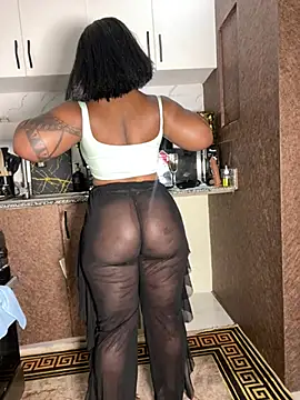 juicybatate online show from February 2025 07:35:02 PM
