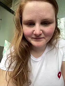 GingerSnap33 online show from February 2025 08:00:01 PM