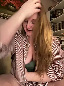 GingerSnap33 online show from March 2026 03:13:02 AM