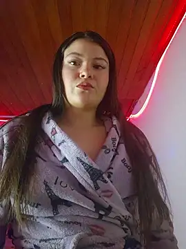 Snapshot of juli05star20 chatting on May 2026 09:11:02 PM juli05star20 online show from May 2026 09:11:02 PM