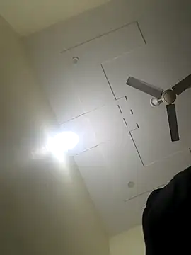 sri995955 online show from December 2024 12:42:02 AM