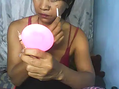 Snapshot of nene_belle chatting on October 2025 06:47:02 AM nene belle online show from October 2025 06:47:02 AM