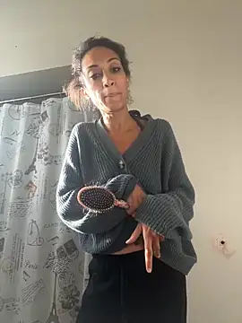 starrynikki online show from October 2025 02:47:02 PM