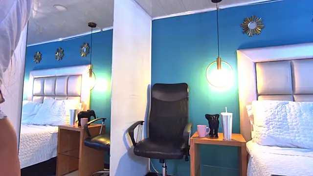 Miss ary online show from January 2025 05:37:02 PM