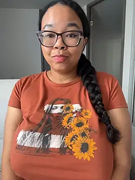 XMara online show from February 2026 03:30:02 PM