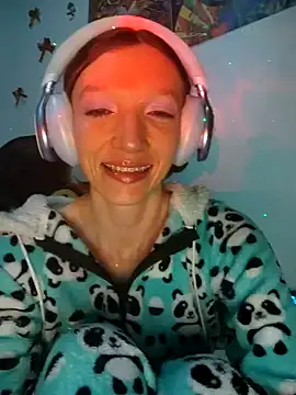 Lucy cole online show from December 2024 09:06:02 AM