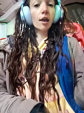 Lucy cole online show from February 2025 02:26:01 AM