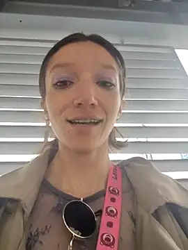 Lucy cole online show from March 2025 08:49:01 PM