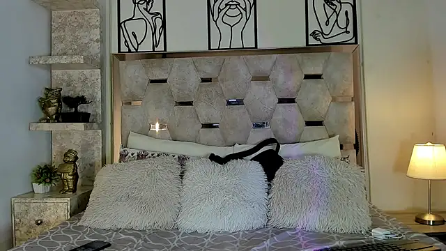 SexyJuliii21 online show from October 2025 08:42:02 PM