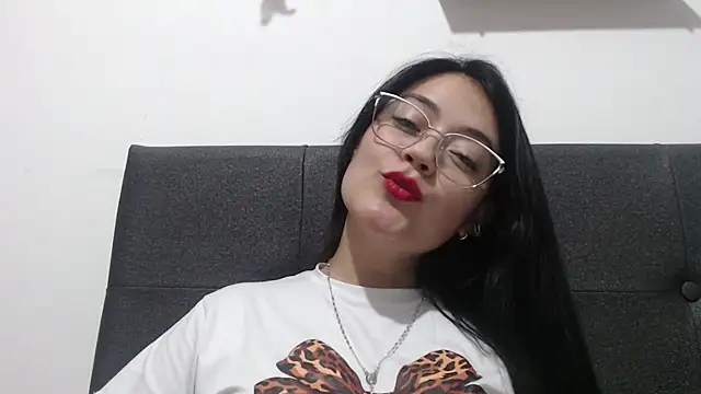 Snapshot of Alisha_99 chatting on October 2025 01:09:02 AM Alisha 99 online show from October 2025 01:09:02 AM