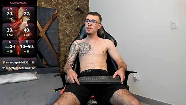 CodyWalkerR online show from December 2024 05:26:02 PM