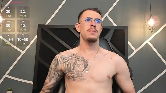 CodyWalkerR online show from October 2025 05:22:02 PM