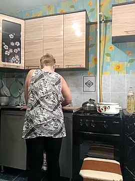 NicoleOlla online show from February 2025 03:25:01 AM