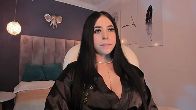 Maaiitee online show from December 2024 05:11:01 PM