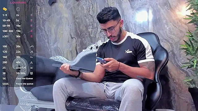 Liam Kleiin online show from January 2025 11:30:02 AM