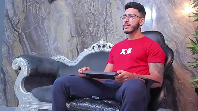 Liam Kleiin online show from January 2025 11:33:02 AM