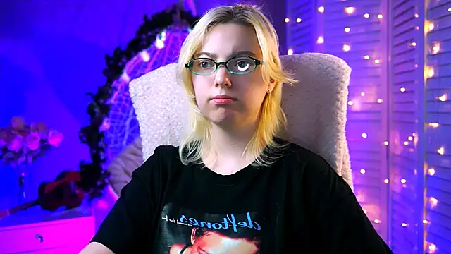 Snapshot of RocKStone_ chatting on January 2025 07:26:01 AM RocKStone online show from January 2025 07:26:01 AM