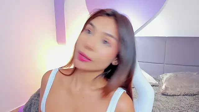 Snapshot of amira_cute2 chatting on January 2025 12:04:02 PM amira cute2 online show from January 2025 12:04:02 PM
