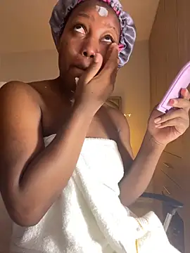 kellya  online show from March 2025 10:45:02 PM