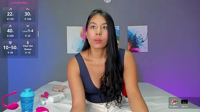 Snapshot of MadissonShakur chatting on June 2026 05:28:02 PM MadissonShakur online show from June 2026 05:28:02 PM