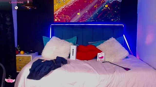 megan collins96 online show from December 2024 11:24:01 PM