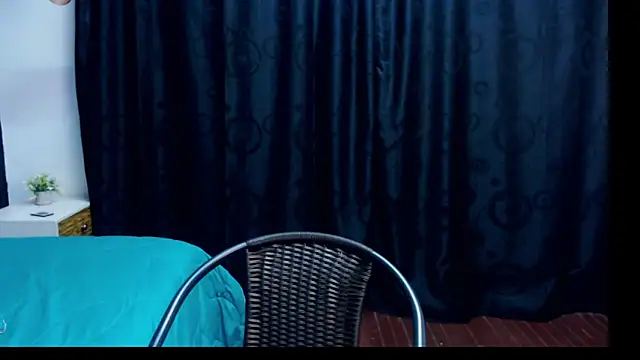 megan collins96 online show from February 2025 07:41:02 PM