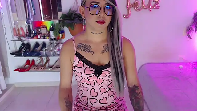 Laveneno ortiz07 online show from December 2024 11:13:01 PM