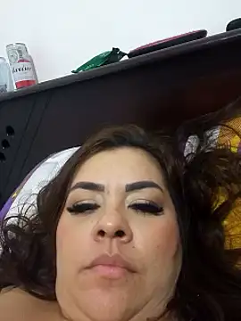 Snapshot of lola__sweetx chatting on January 2025 11:32:01 PM lola sweetx online show from January 2025 11:32:01 PM