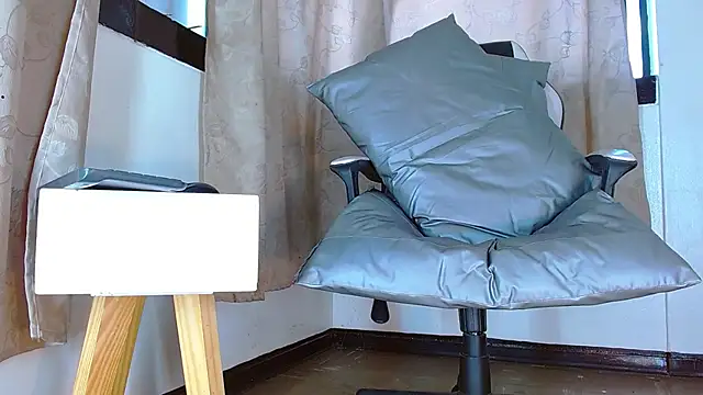 bellatrixx 69 online show from December 2024 11:50:02 AM