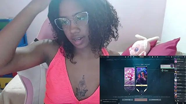 Snapshot of TiffanyRoouse chatting on February 2025 01:13:02 AM TiffanyRoouse online show from February 2025 01:13:02 AM