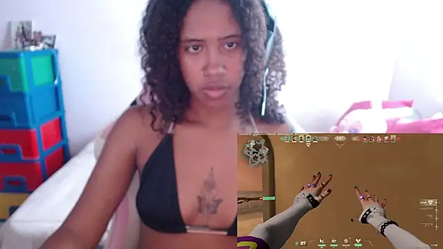 Snapshot of TiffanyRoouse chatting on March 2025 09:32:02 PM TiffanyRoouse online show from March 2025 09:32:02 PM