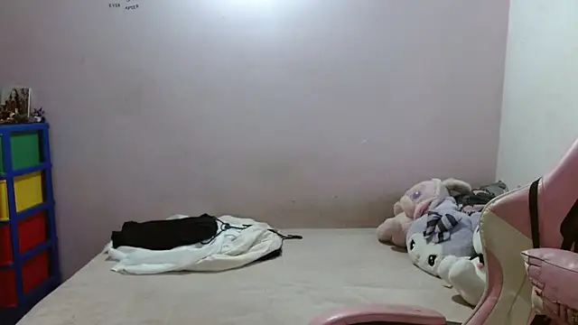 Snapshot of TiffanyRoouse chatting on October 2025 11:00:02 PM TiffanyRoouse online show from October 2025 11:00:02 PM