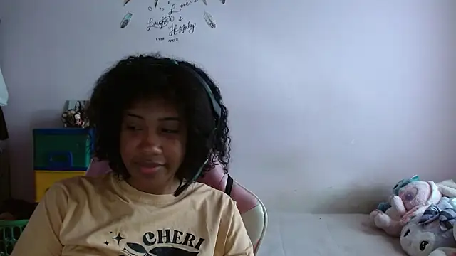 Snapshot of TiffanyRoouse chatting on October 2025 07:25:01 PM TiffanyRoouse online show from October 2025 07:25:01 PM