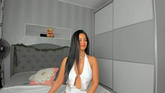  adelle online show from January 2025 01:42:02 PM