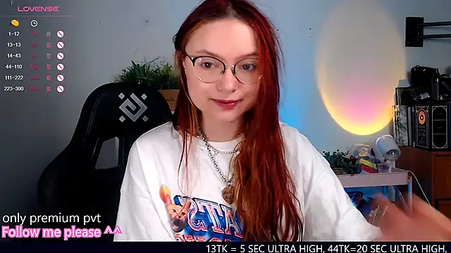 Snapshot of me__hanna chatting on October 2025 01:15:02 AM me hanna online show from October 2025 01:15:02 AM