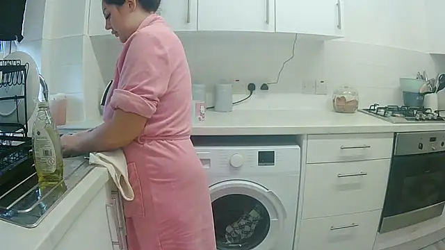 magical mia online show from November 2025 08:59:02 AM