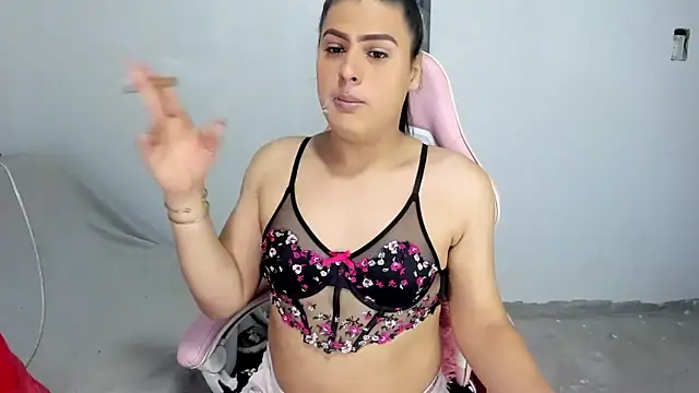 blonde girl01 online show from October 2025 11:48:02 PM